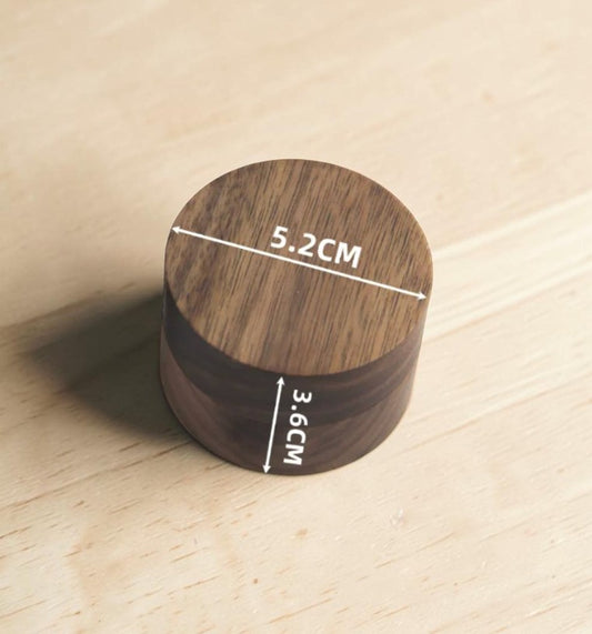 The Signature Walnut Box - Round