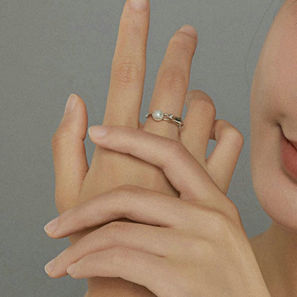 Cat Chasing Ball Pearl Shell 925 Sterling Silver Women's Ring - Promise Rings