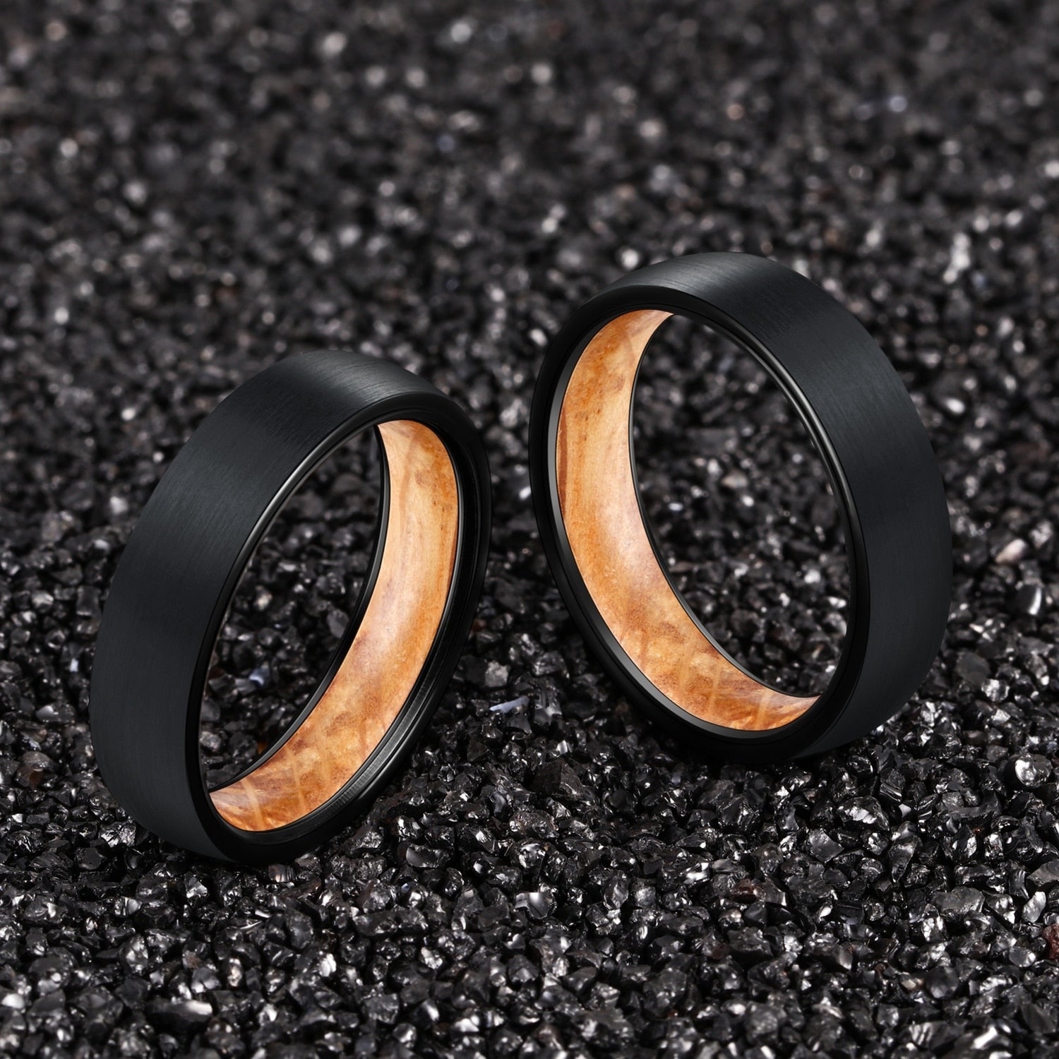 5.5mm Natural Oak Wood & Black Tungsten Unisex Ring