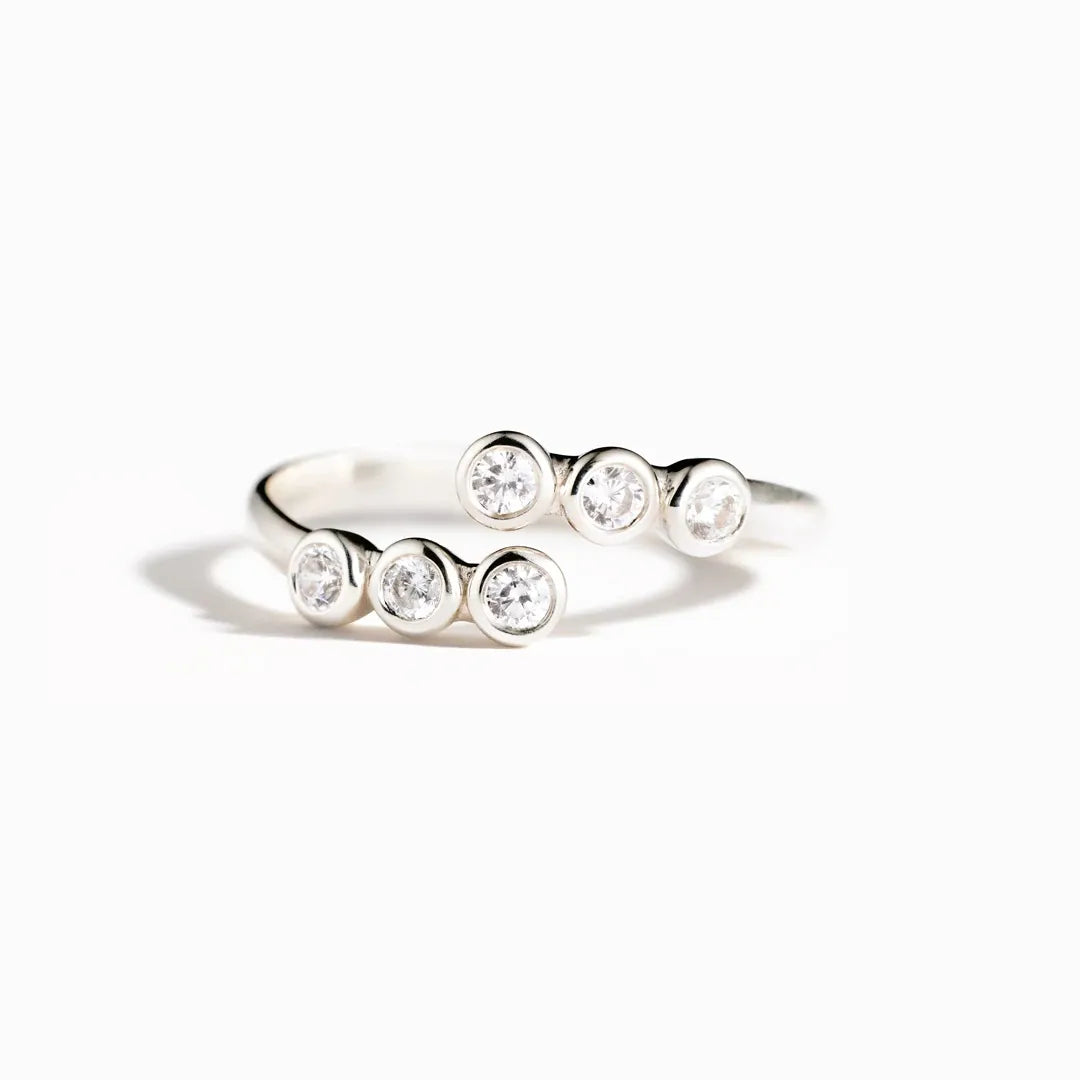 Simple Round Row Of Delicate Zircons 925 Sterling Silver Women's Adjustable Ring (2 Colors)