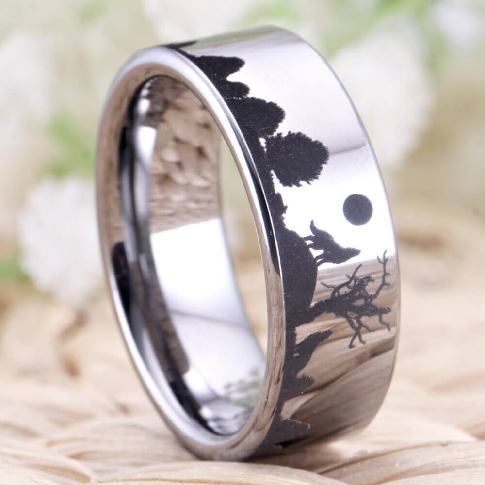8mm Howling Wolves Silver Tungsten Unisex Ring
