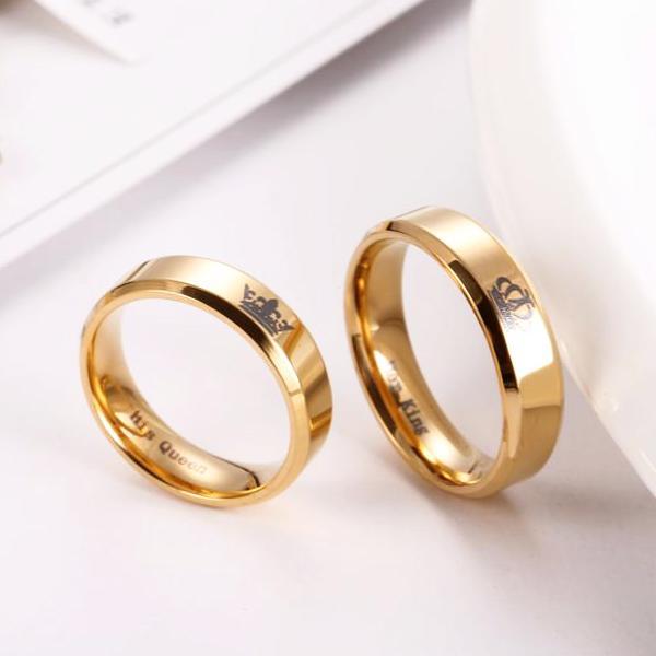 Her King His Queen Polished Gold Color Couples Rings
